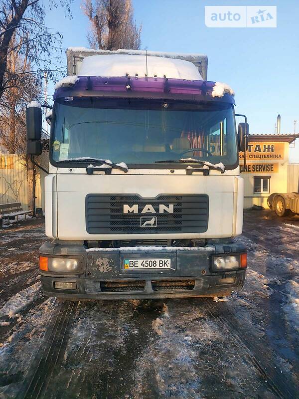 Тентований MAN 18.220 2006 в Дніпрі