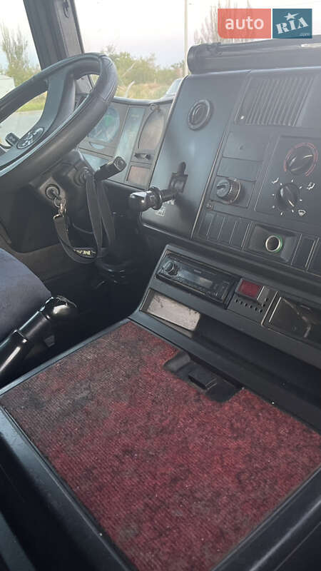 Грузовой фургон MAN 18.220 2003 в Николаеве