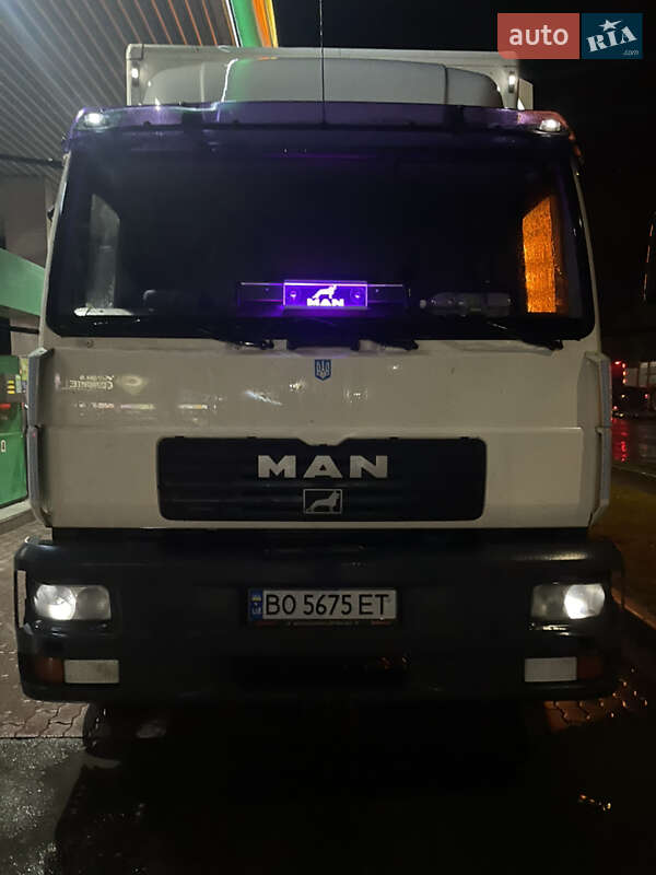 Грузовой фургон MAN 18.220 2003 в Тернополе