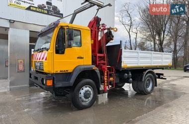 Самосвал MAN 18.220 2006 в Бучаче