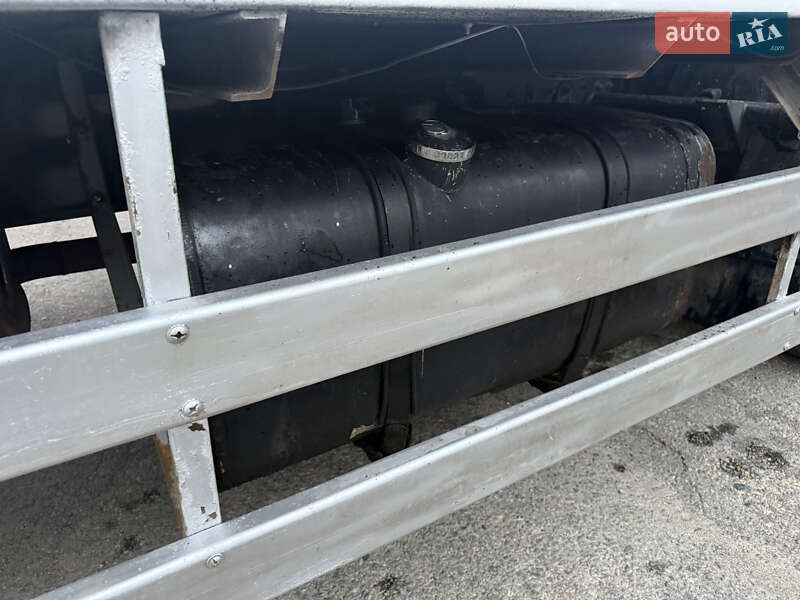 Рефрижератор MAN 18.222 2000 в Днепре