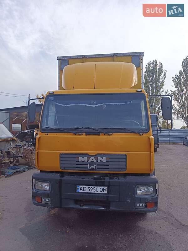 Грузовой фургон MAN 18.224 2001 в Днепре