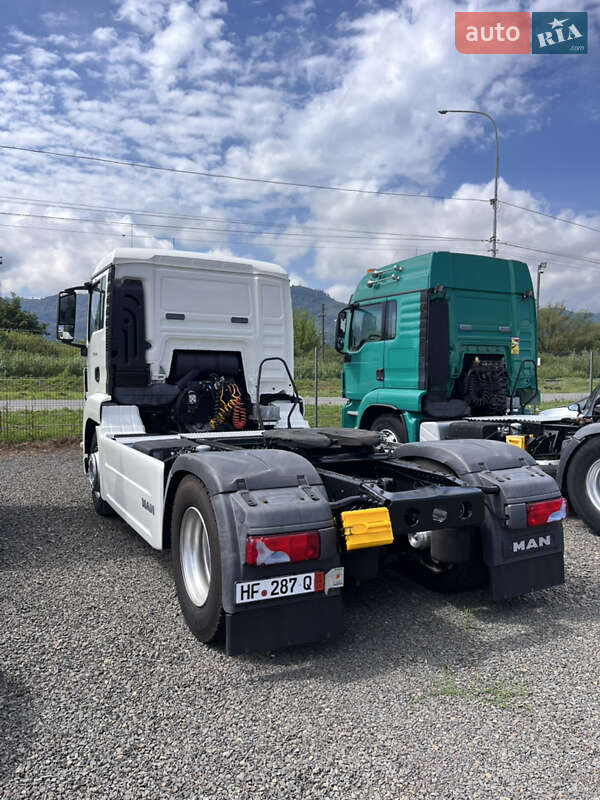 Тягач MAN 18.320 2013 в Хусте фото 3 Тягач MAN 18.320 2013 в Хусте