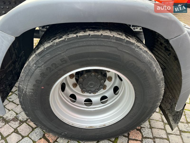 Тягач MAN 18.403 2013 в Хусте