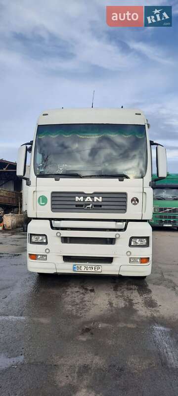 Тягач MAN 18.410 2002 в 