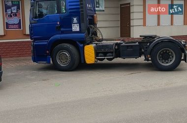 Тягач MAN 18.413 2003 в Черкассах