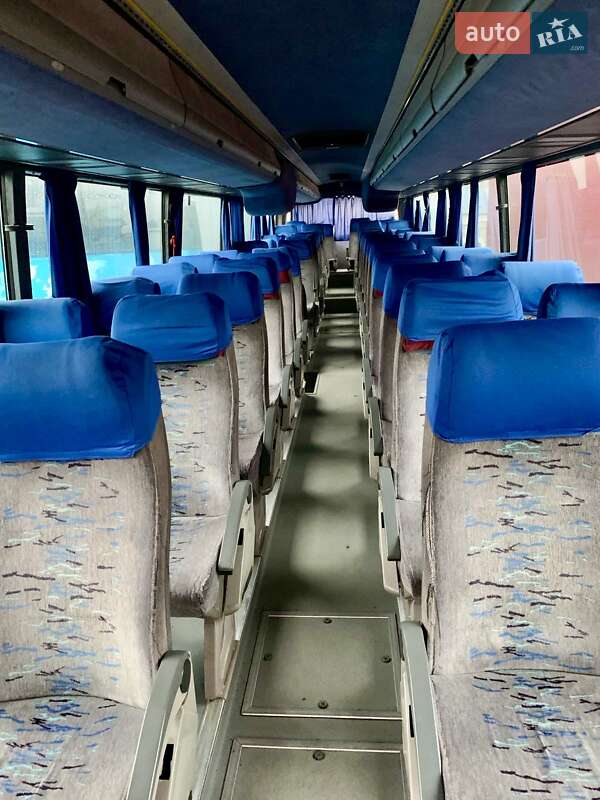 Туристический / Междугородний автобус MAN 18.420 1998 в Броварах