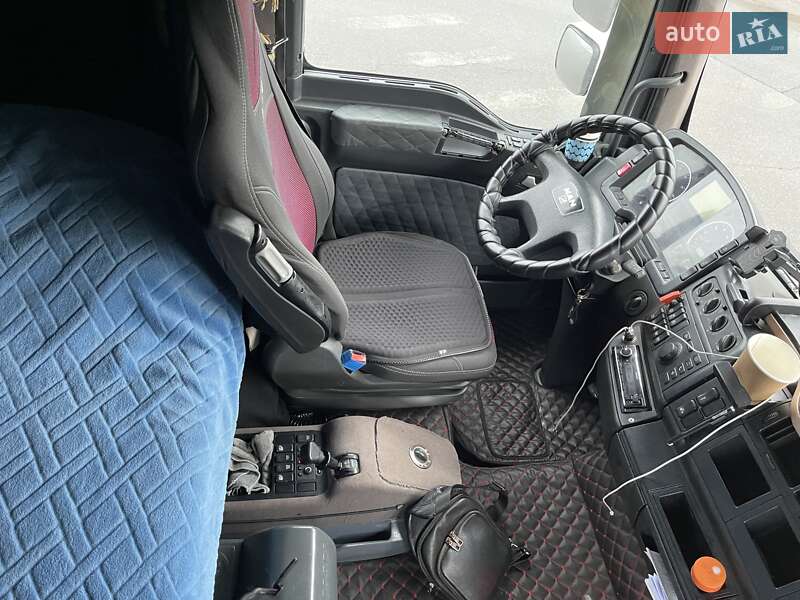 Тягач MAN 18.430 2006 в Днепре