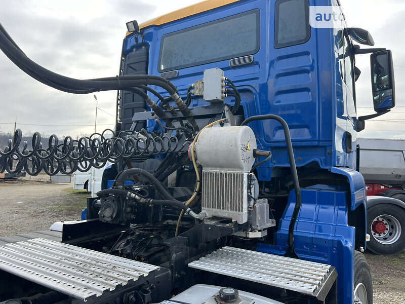 Тягач MAN 18.440 2009 в Черновцах