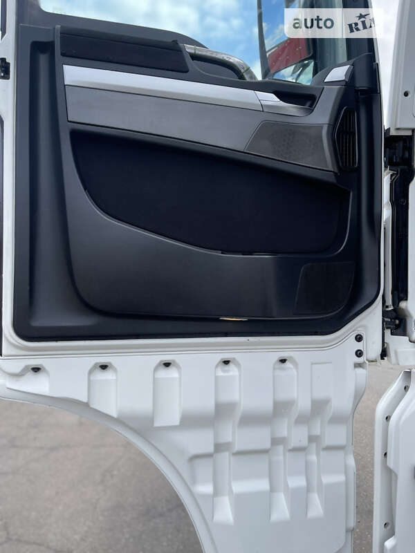 Тягач MAN 18.440 2013 в Ровно