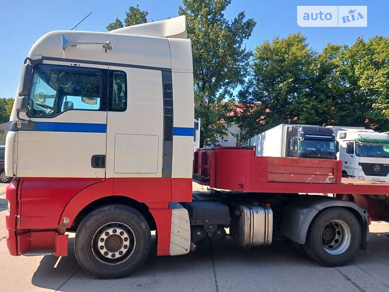 Тягач MAN 18.440 2007 в Мукачевому