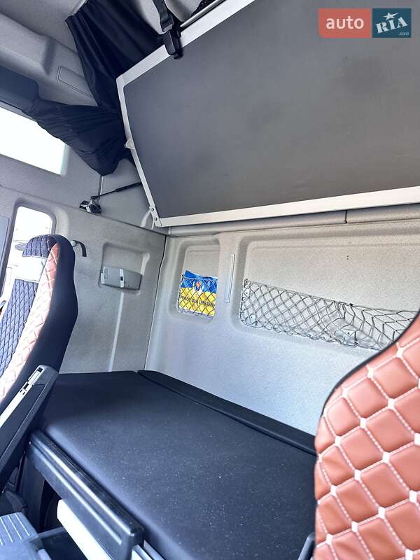 Тягач MAN 18.440 2012 в Одессе