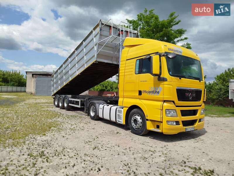 Самосвал MAN 18.440 2012 в Радехове