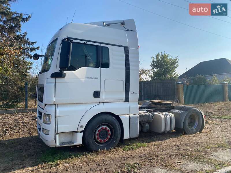 Тягач MAN 18.440 2011 в Дніпрі фото 3 Тягач MAN 18.440 2011 в Дніпрі