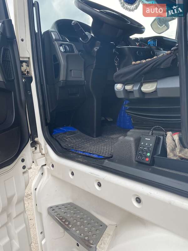 Тягач MAN 18.440 2013 в Львові фото 4 Тягач MAN 18.440 2013 в Львові