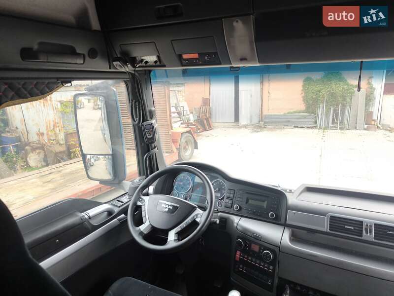 Самосвал MAN 18.440 2009 в Одессе