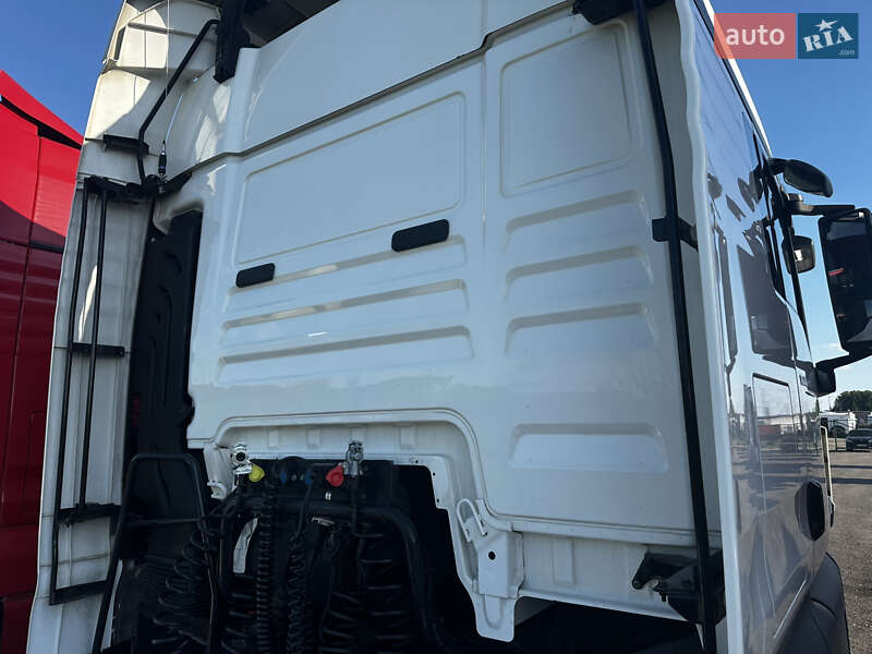 Тягач MAN 18.440 2015 в Умані фото 8 Тягач MAN 18.440 2015 в Умані