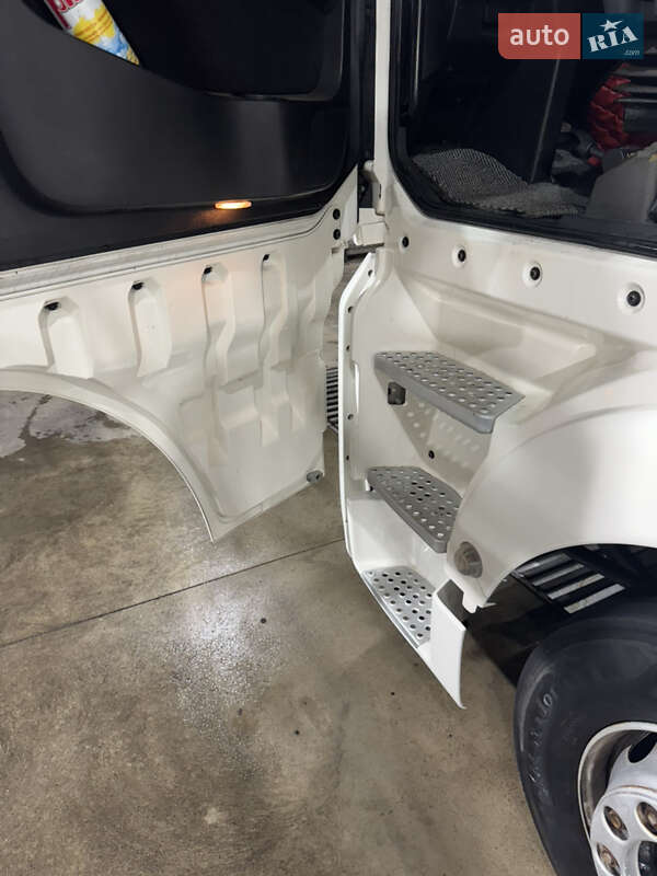 Зерновоз MAN 18.440 2011 в Измаиле