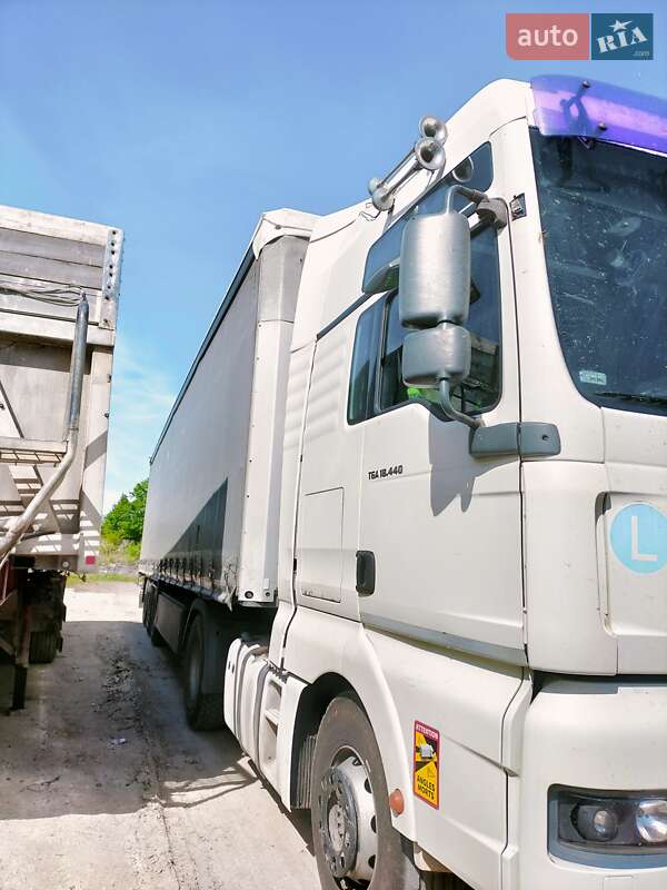 Тягач MAN 18.440 2007 в Львове