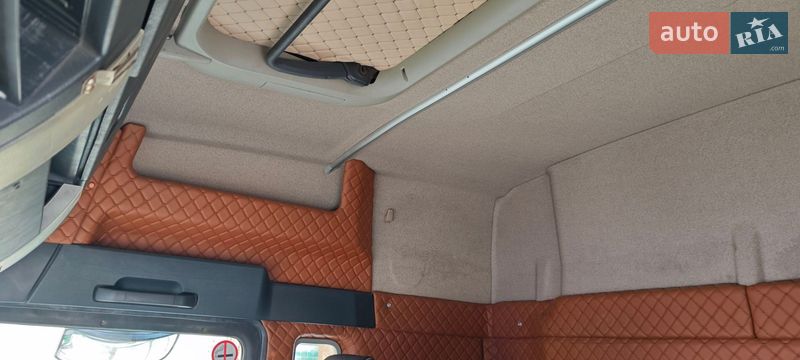 Тягач MAN 18.440 2010 в Одессе