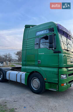 Тягач MAN 18.463 2004 в 