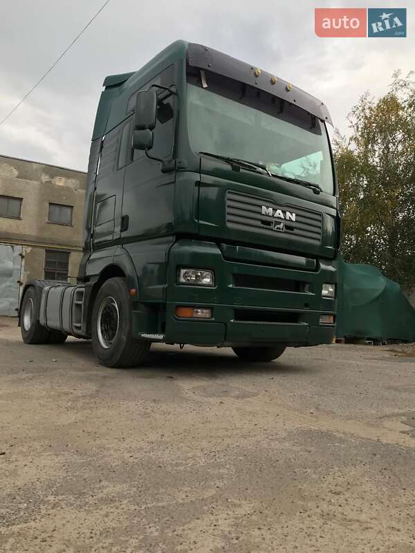 Тягач MAN 18.463 2002 в Полтаве