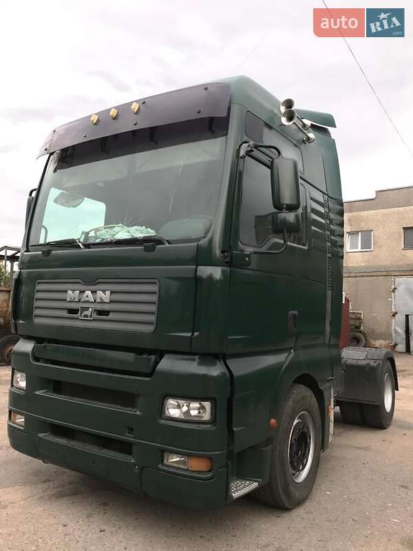 Тягач MAN 18.463 2002 в Полтаве