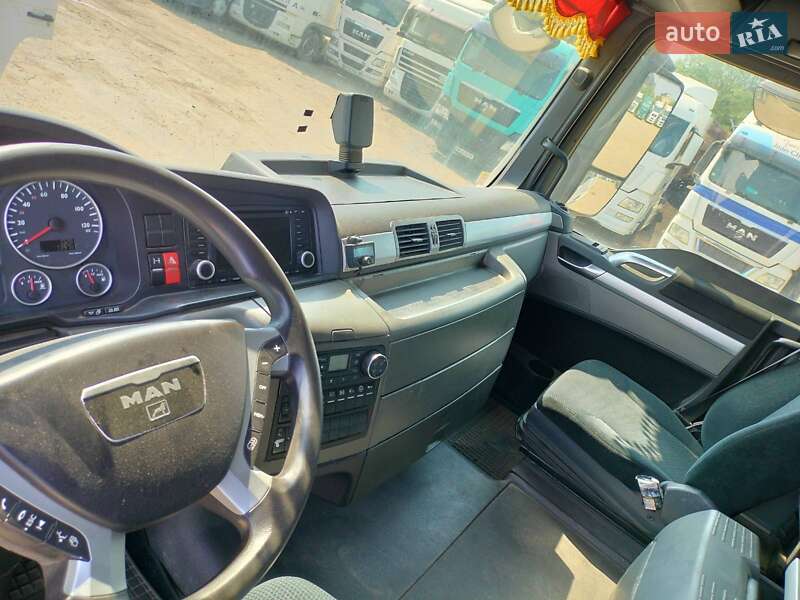 Тягач MAN 18.480 2009 в Одессе