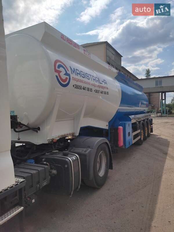 Бензовоз MAN 18.480 2016 в Киеве