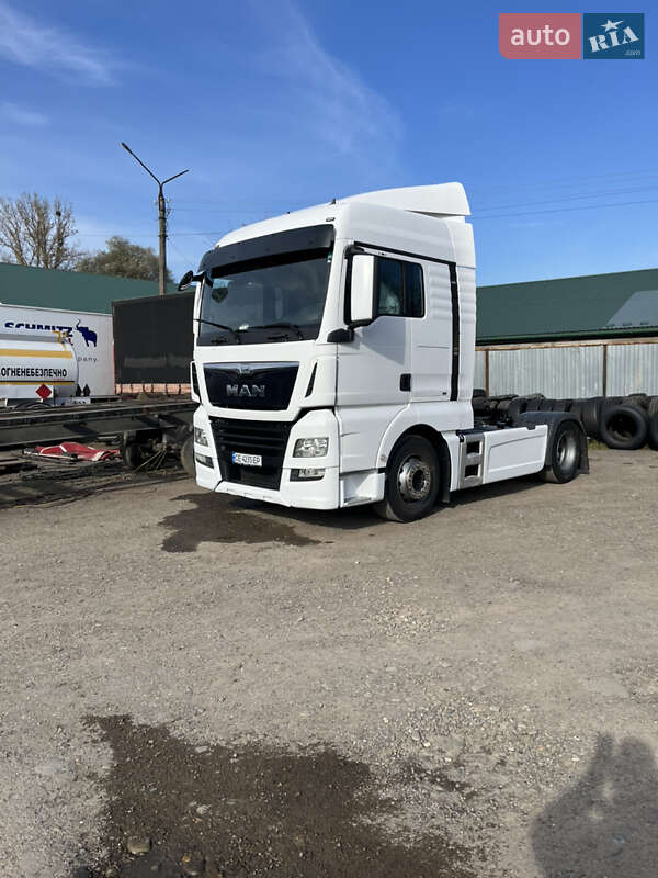 Тягач MAN 18.480 2014 в Чернівцях