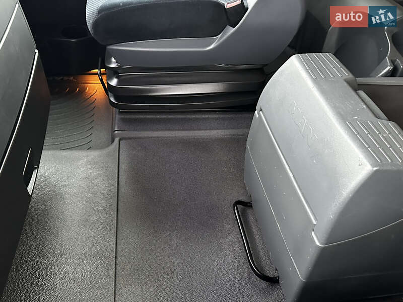 Тягач MAN 18.480 2013 в Умані