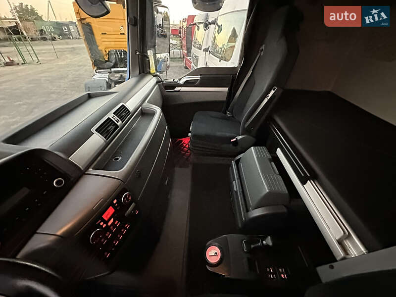 Тягач MAN 18.480 2012 в Умані