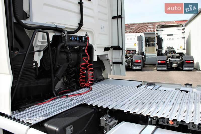 Тягач MAN 18.480 2016 в Львові фото 60 Тягач MAN 18.480 2016 в Львові