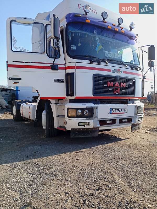 Тягач MAN 19.403 1998 в 