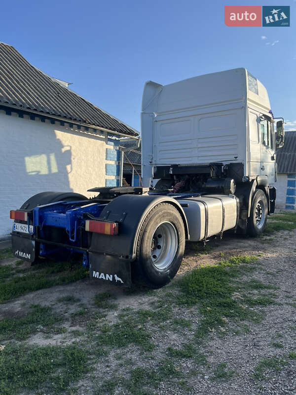 Тягач MAN 19.403 1998 в Оратове