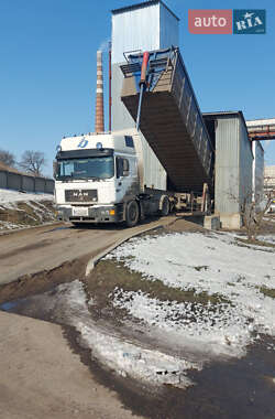 Тягач MAN 19.414 2000 в 