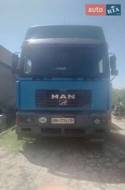 Тягач MAN 19.414 1999 в 