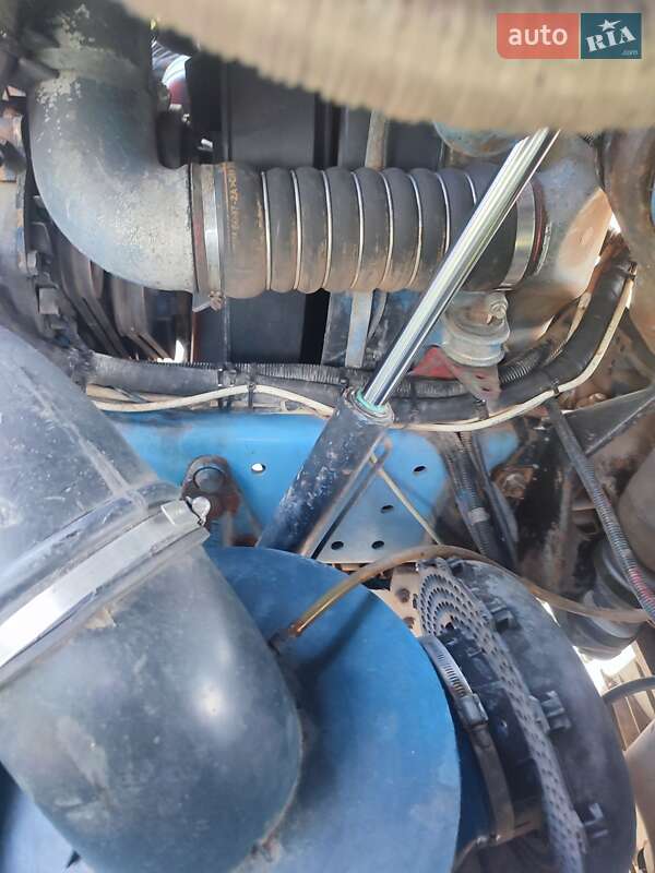 Тягач MAN 19.463 1996 в Тячеве