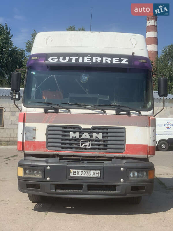 Тягач MAN 19.463 1998 в 