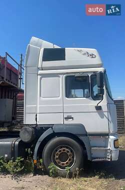 Контейнеровоз MAN 19.464 2000 в 