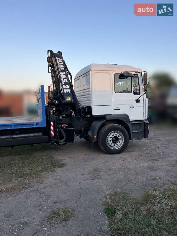 Кран-манипулятор MAN 25.280 2004 в Ровно