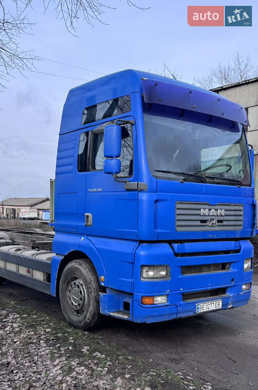 Контейнеровоз MAN 26.410 2004 в Первомайске