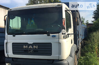 Контейнеровоз MAN 26.413 2003 в 