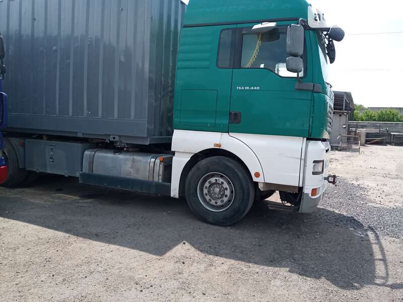 Контейнеровоз MAN 26.413 2002 в Первомайську