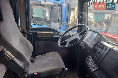 Контейнеровоз MAN 26.413 2002 в 