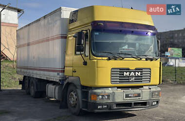 Грузовой фургон MAN 26.414 2000 в 