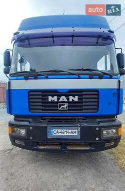 Інші вантажівки MAN 26.414 2000 в 