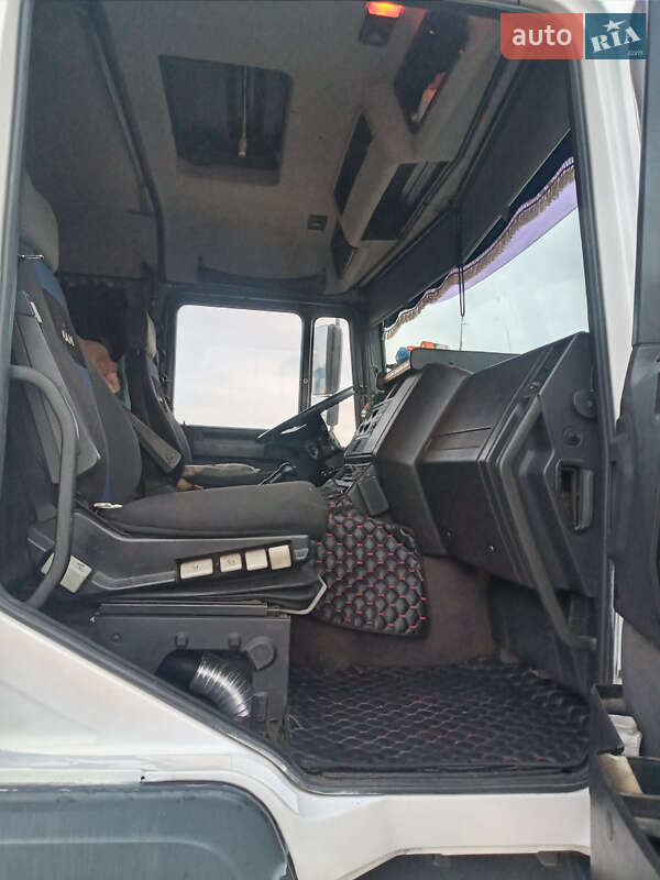 Контейнеровоз MAN 26.414 2000 в Первомайске фото 3 Контейнеровоз MAN 26.414 2000 в Первомайске