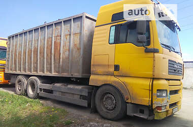 Контейнеровоз MAN 26.430 2005 в Дніпрі