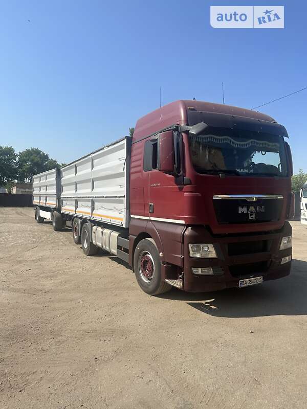 Контейнеровоз MAN 26.440 2012 в 